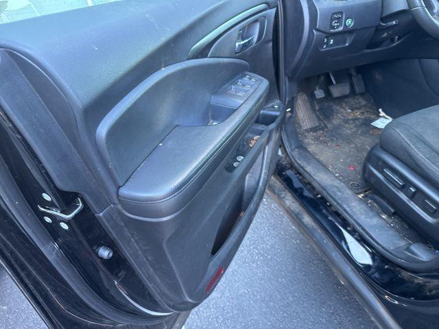 used 2022 Honda Pilot car, priced at $31,198