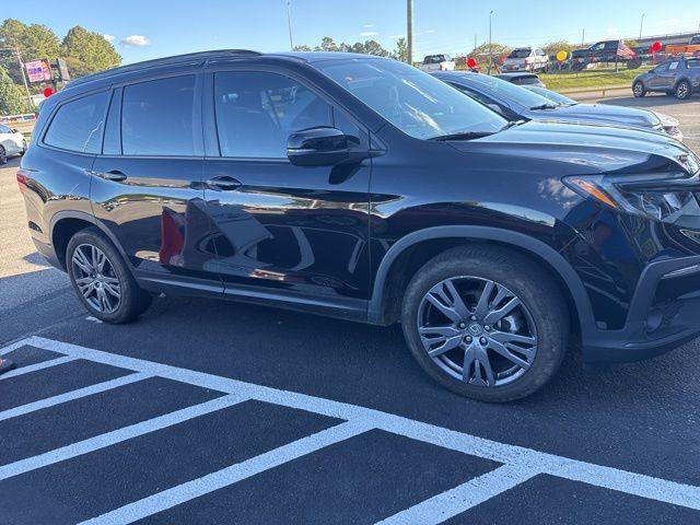 used 2022 Honda Pilot car, priced at $31,198