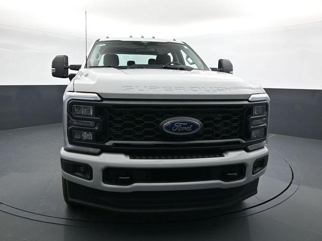 new 2025 Ford F-250 car, priced at $56,297
