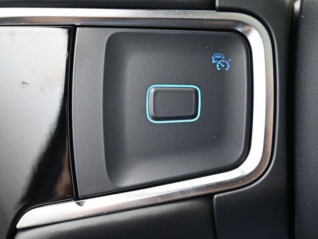 new 2025 Ford Expedition car, priced at $84,015