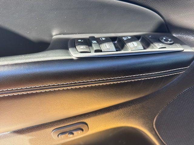 used 2017 Jeep Grand Cherokee car, priced at $15,791