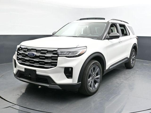 new 2025 Ford Explorer car, priced at $49,195