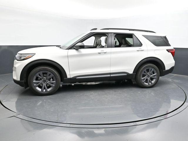 new 2025 Ford Explorer car, priced at $49,195