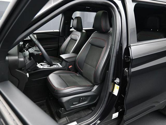 used 2022 Ford Explorer car, priced at $34,282