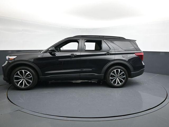 used 2022 Ford Explorer car, priced at $34,282