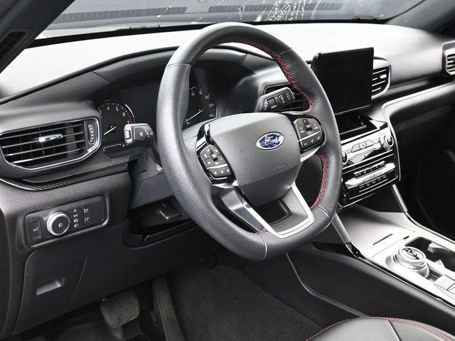 used 2022 Ford Explorer car, priced at $34,282
