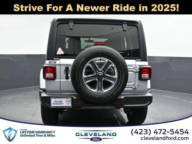 used 2022 Jeep Wrangler Unlimited car, priced at $33,998