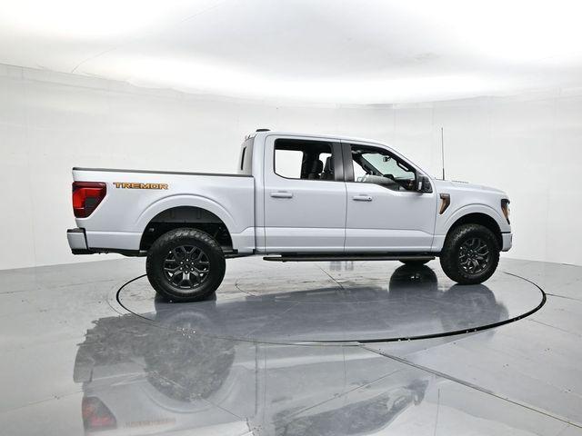 new 2025 Ford F-150 car, priced at $62,597