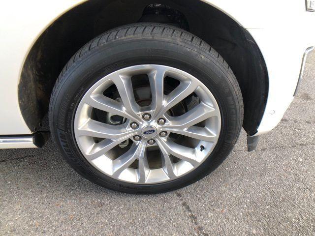 used 2019 Ford Expedition car, priced at $35,891