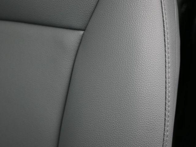 new 2025 Ford F-250 car, priced at $62,195