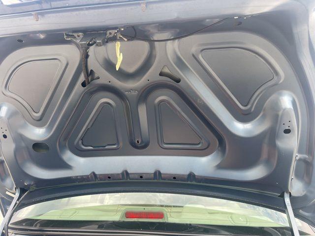 used 2009 Mercury Grand Marquis car, priced at $7,995