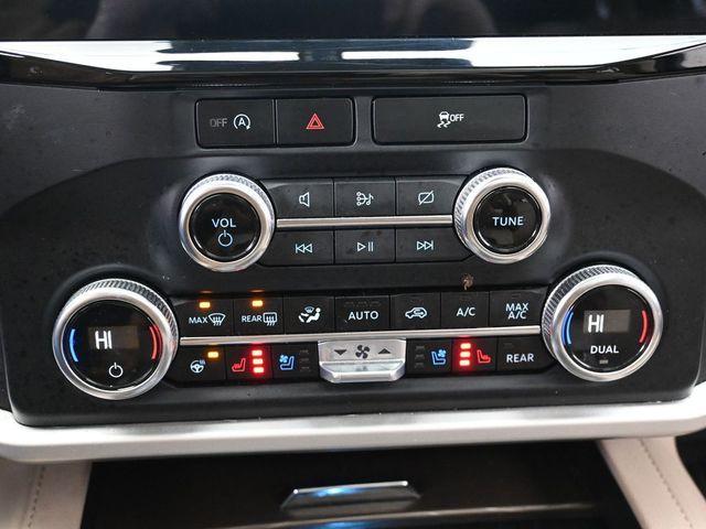 used 2023 Ford Expedition car, priced at $40,998