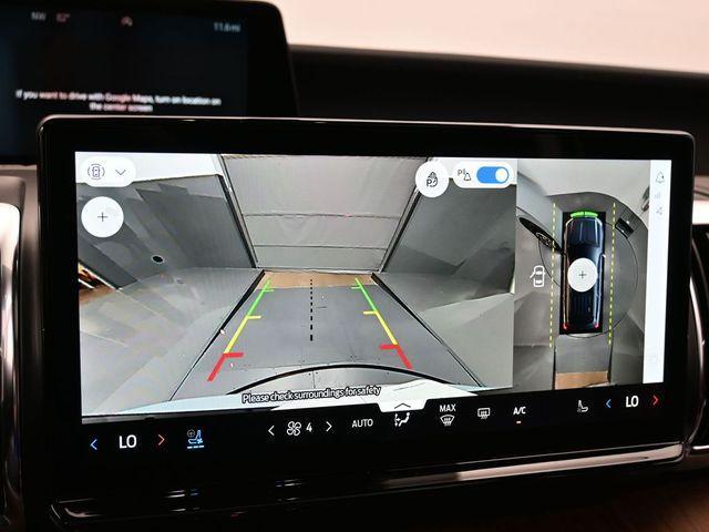 new 2025 Ford Expedition car, priced at $87,797