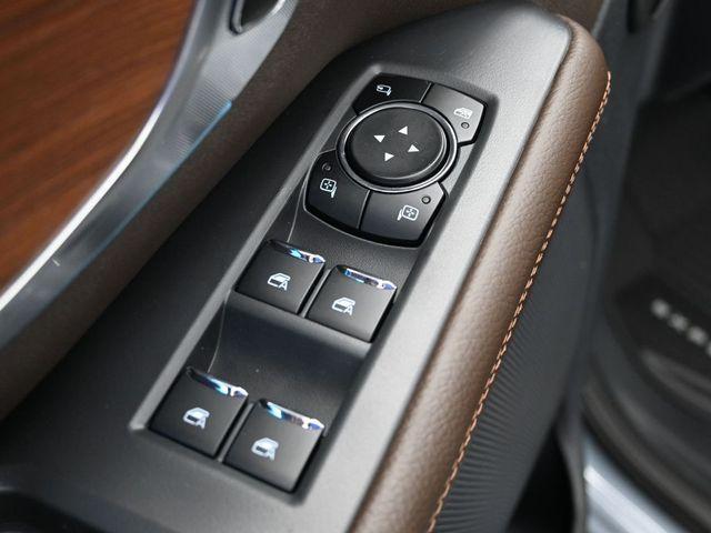 new 2025 Ford Expedition car, priced at $87,797