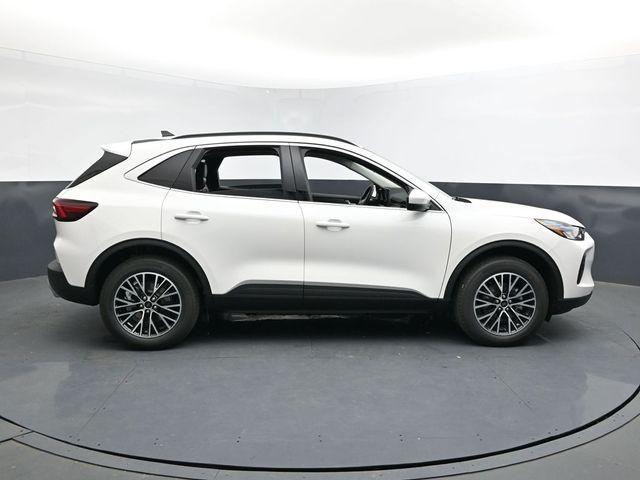 new 2025 Ford Escape car, priced at $32,297