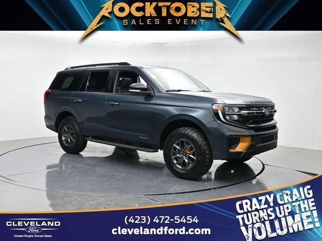 new 2025 Ford Expedition car, priced at $80,997