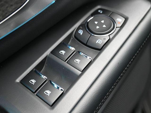 new 2025 Ford Expedition car, priced at $80,997