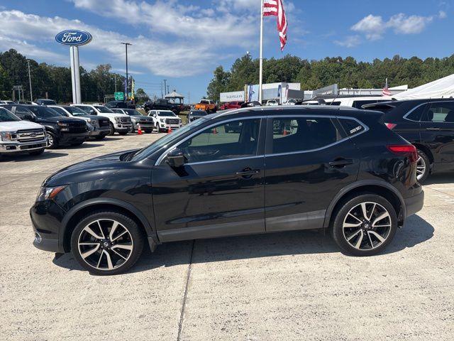 used 2017 Nissan Rogue Sport car, priced at $10,291