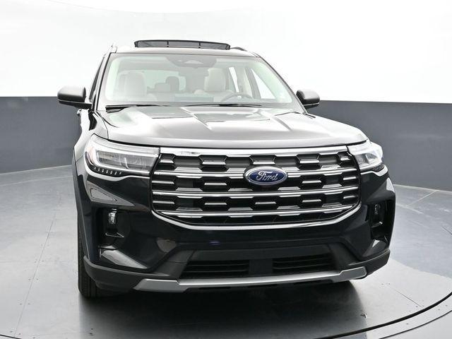 new 2025 Ford Explorer car, priced at $47,460