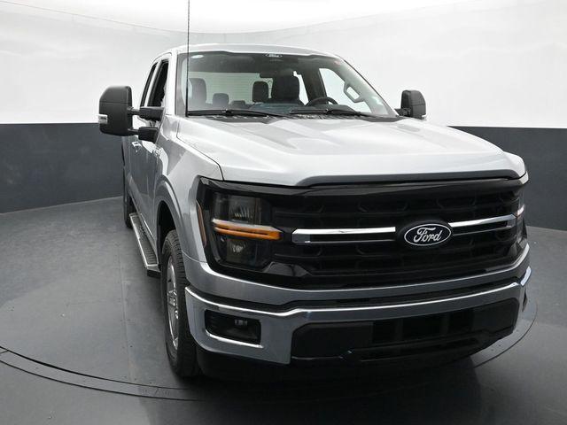 new 2025 Ford F-150 car, priced at $52,098