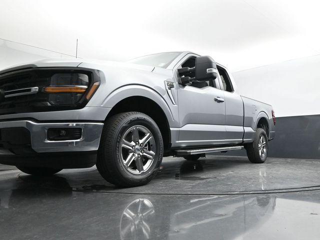 new 2025 Ford F-150 car, priced at $52,098