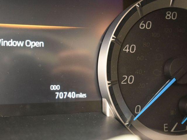 used 2023 Toyota Highlander Hybrid car, priced at $35,695