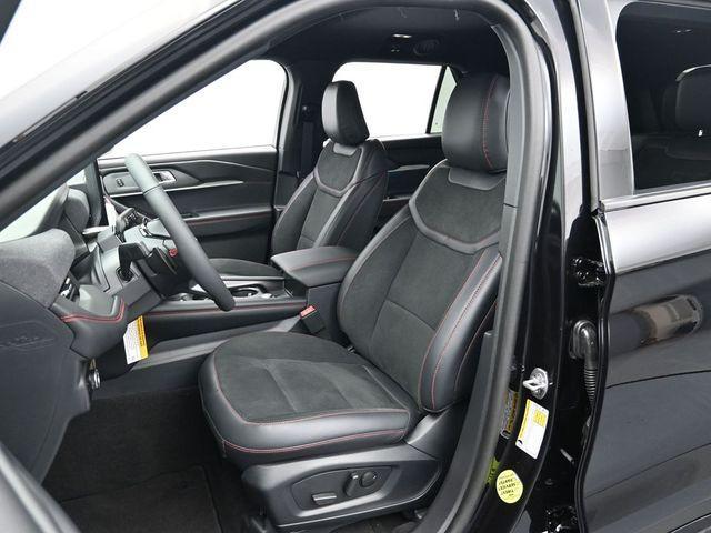 new 2025 Ford Explorer car, priced at $51,197