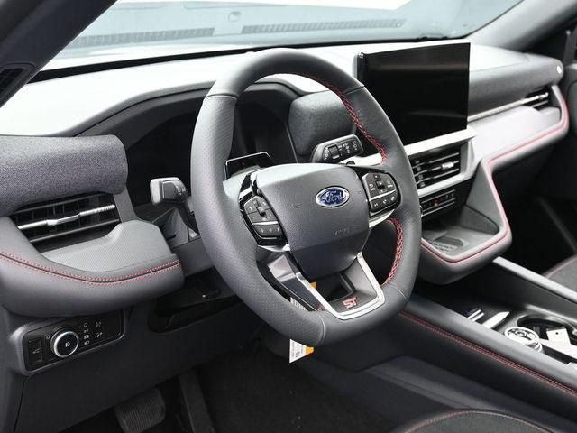 new 2025 Ford Explorer car, priced at $57,297