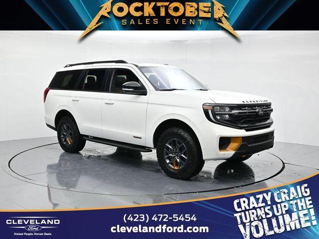 new 2025 Ford Expedition car, priced at $83,497