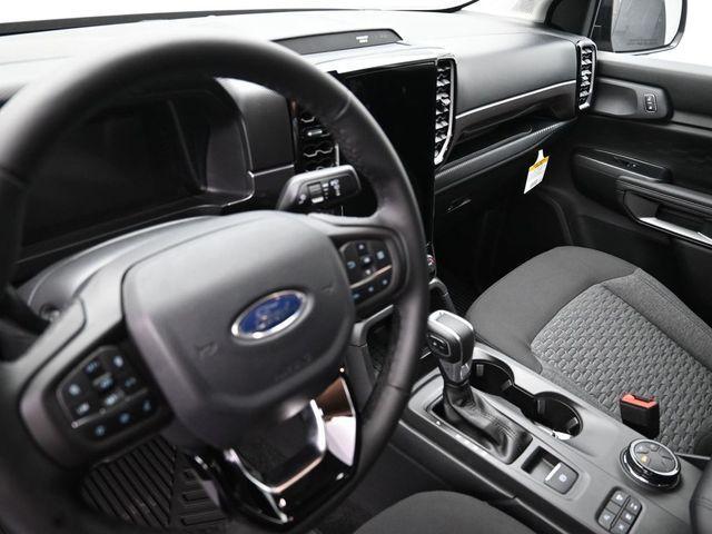 new 2025 Ford Ranger car, priced at $40,697
