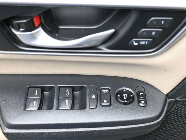 used 2017 Honda CR-V car, priced at $13,998