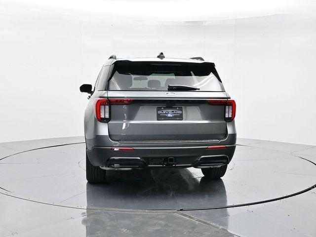 new 2025 Ford Explorer car, priced at $40,597
