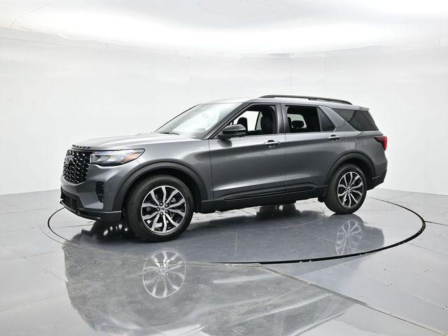 new 2025 Ford Explorer car, priced at $40,597