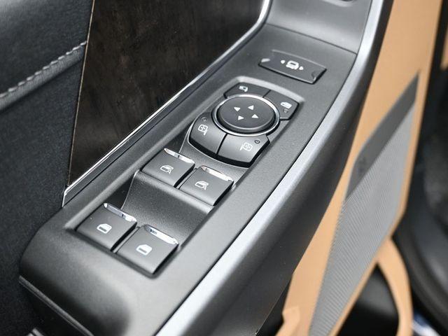 new 2025 Ford F-250 car, priced at $70,597