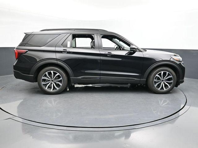 new 2025 Ford Explorer car, priced at $45,598