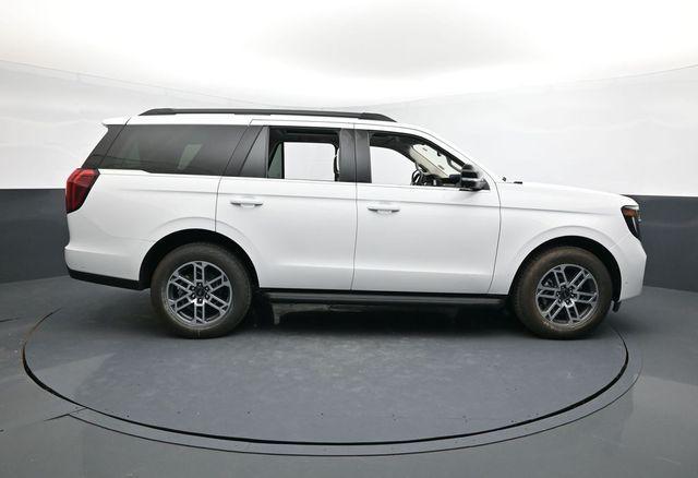 new 2025 Ford Expedition car, priced at $69,497