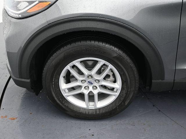 new 2026 Ford Explorer car, priced at $40,797