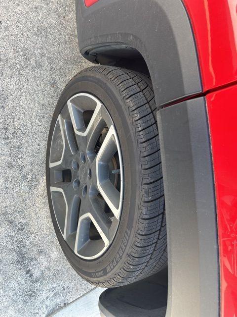 used 2021 Jeep Renegade car, priced at $13,391