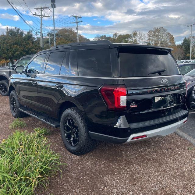 used 2022 Ford Expedition car, priced at $46,991