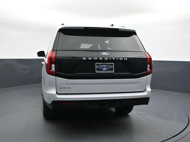 new 2025 Ford Expedition car, priced at $57,995