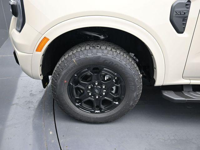 new 2025 Ford Ranger car, priced at $41,497