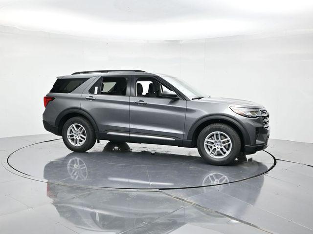 new 2025 Ford Explorer car, priced at $35,995