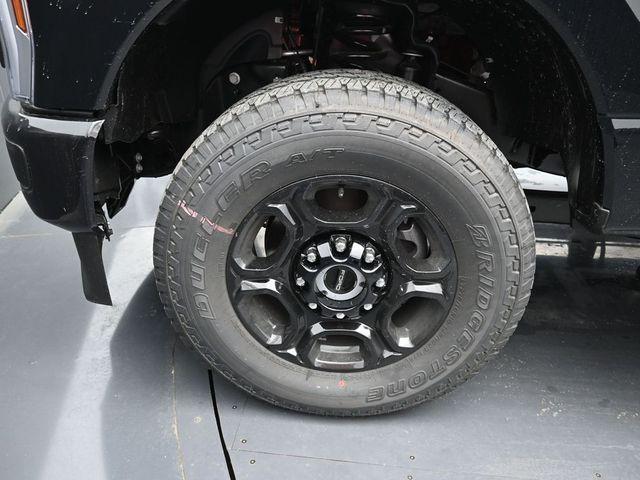 new 2024 Ford F-250 car, priced at $72,097