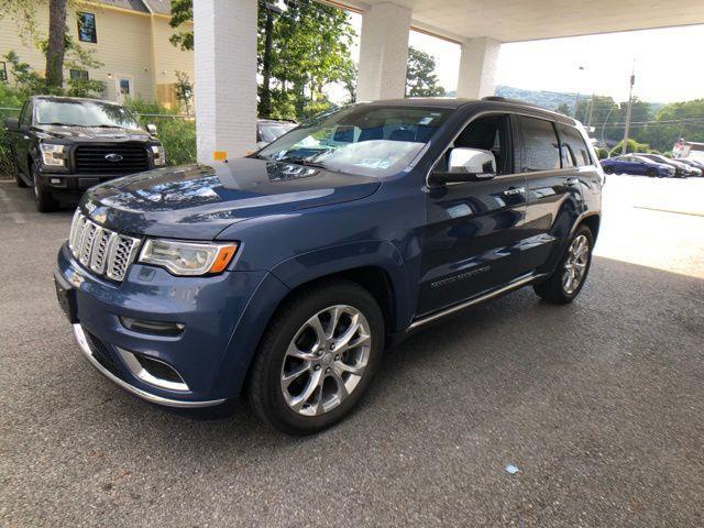 used 2020 Jeep Grand Cherokee car, priced at $28,591