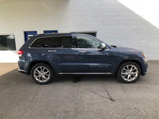 used 2020 Jeep Grand Cherokee car, priced at $28,591