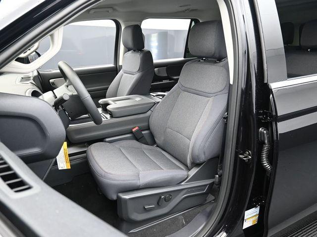 new 2025 Ford Expedition Max car, priced at $66,797