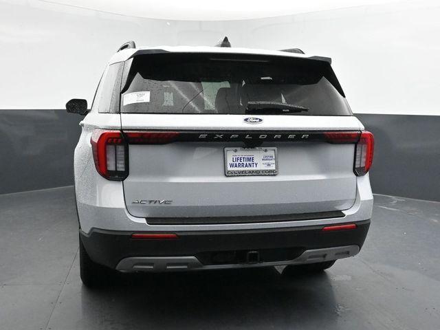 new 2025 Ford Explorer car, priced at $41,518