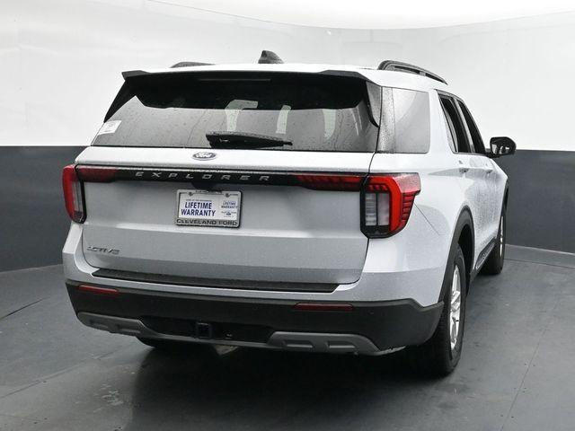 new 2025 Ford Explorer car, priced at $41,518