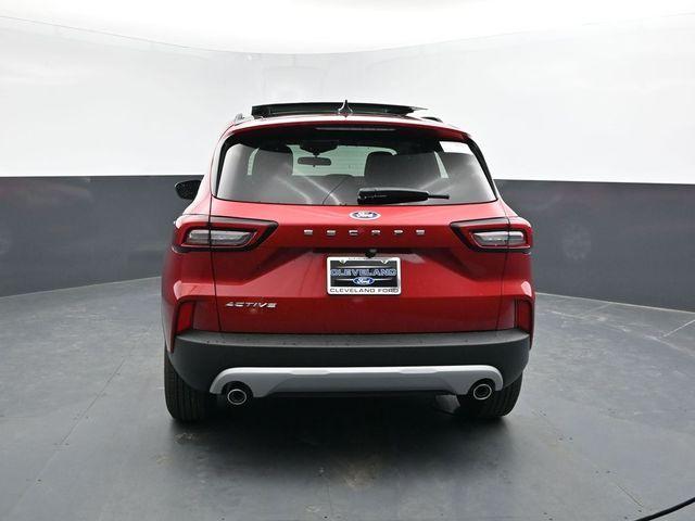 new 2025 Ford Escape car, priced at $27,697