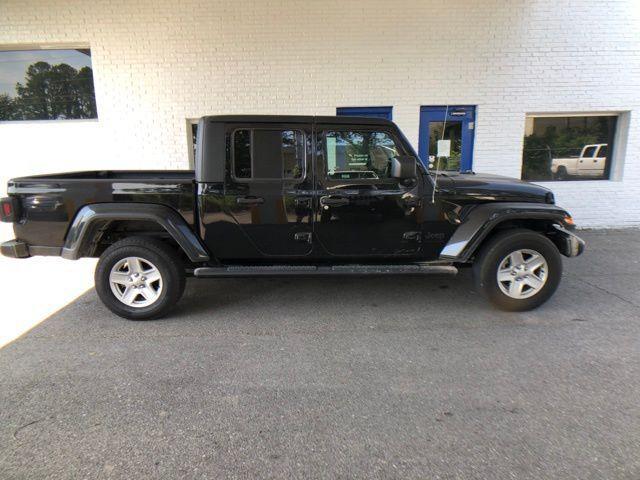 used 2023 Jeep Gladiator car, priced at $29,971